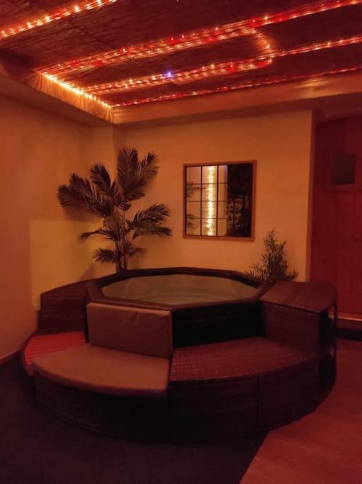 Nuit Romantique Avec Spa Privatif Meilhaud Eksteriør billede